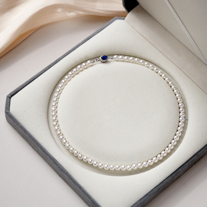 Natural Pearl Mother-of-Pearl Necklace with Silver-Blue Gemstone Clasp