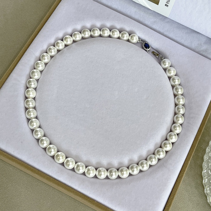 Natural Pearl Mother-of-Pearl Necklace with Silver-Blue Gemstone Clasp